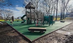 Albion Memorial Park Playground - New playground equipment and safety surface installed.
